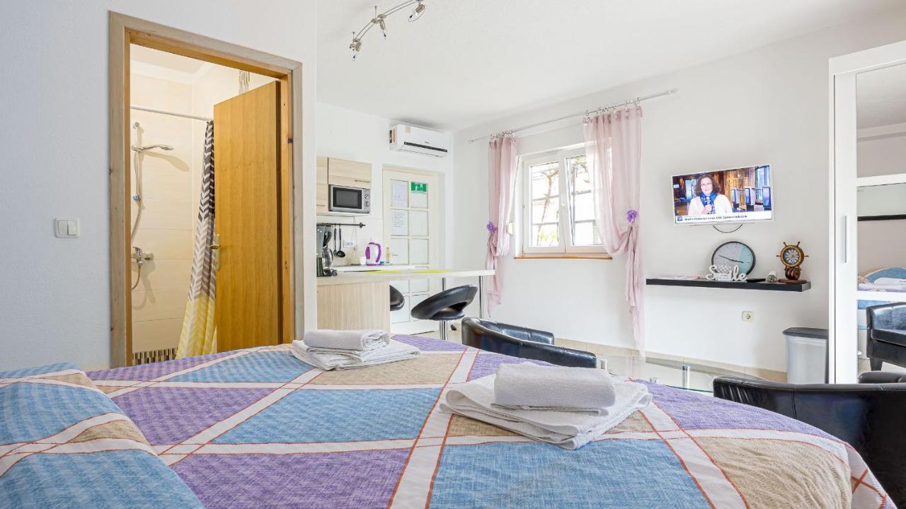 Apartments Klara Senj  Ngoại thất bức ảnh