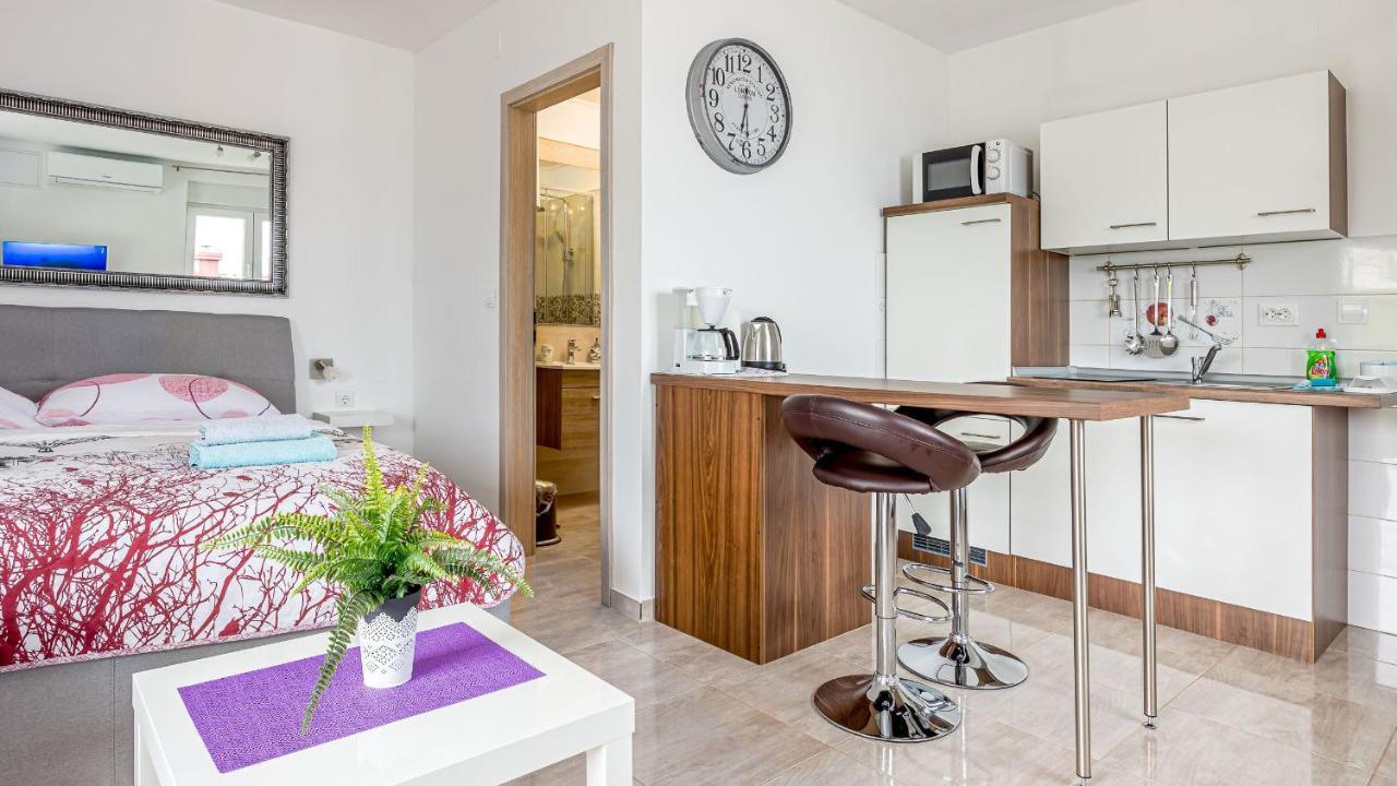 Apartments Klara Senj  Ngoại thất bức ảnh