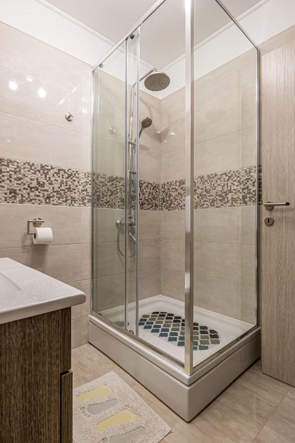 Apartments Klara Senj  Ngoại thất bức ảnh