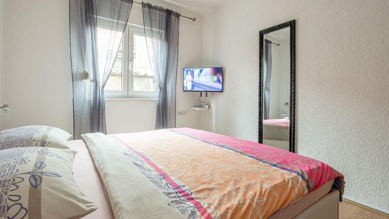 Apartments Klara Senj  Ngoại thất bức ảnh